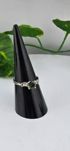 18KT White Gold 3‐Stone Ring–Green Sapphire & Diamonds Size 7