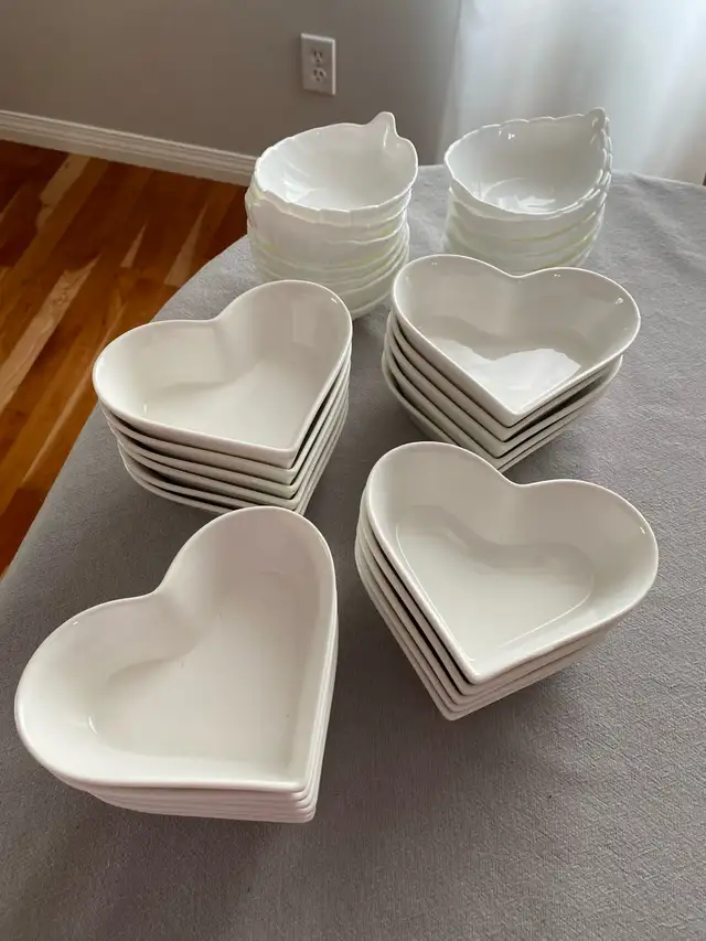 Lot of 35 white dishes, wedding decor