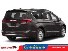 2022 Chrysler Pacifica Touring L - Photo 2