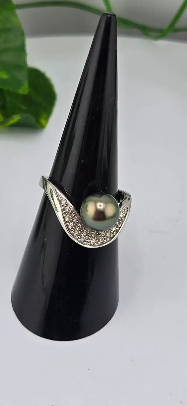 14KT White Gold Wave Ring -Tahitian Black Pearl & Diamond Accent