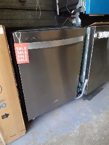Whirlpool '24' Stainless Steel Dishwasher on Sale‼️ - Photo 2