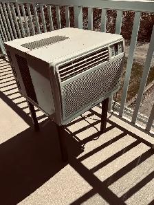 Air Conditioner - Photo 2