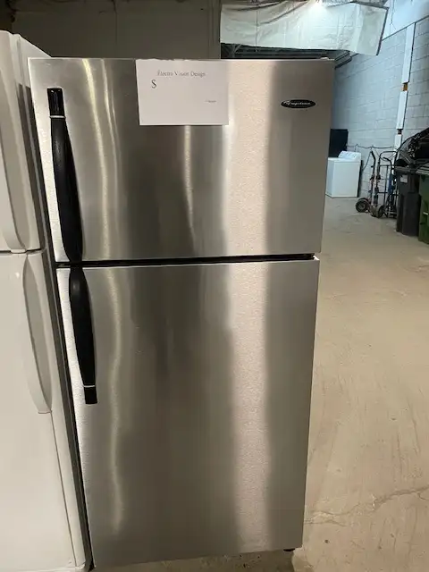 Réfrigérateur stainless 30'' standard Frigidaire