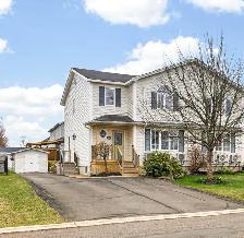 Moncton North - 40 Stoneham JUST REDUCED !!