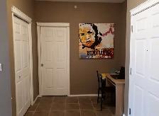 Top Floor Panorama Condo. All Utilities Incl! - Photo 10