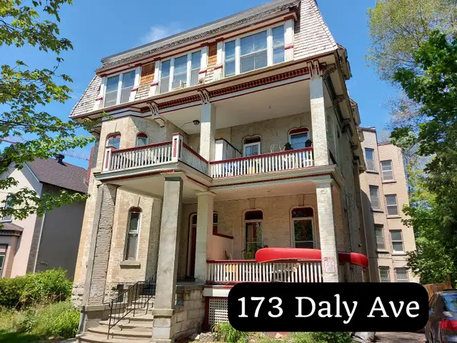 1 Bedroom   Den Sandy Hill Apartment for Rent (173 Daly Ave)