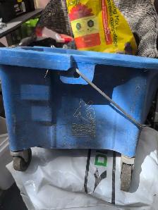 MOP BUCKET - Photo 2