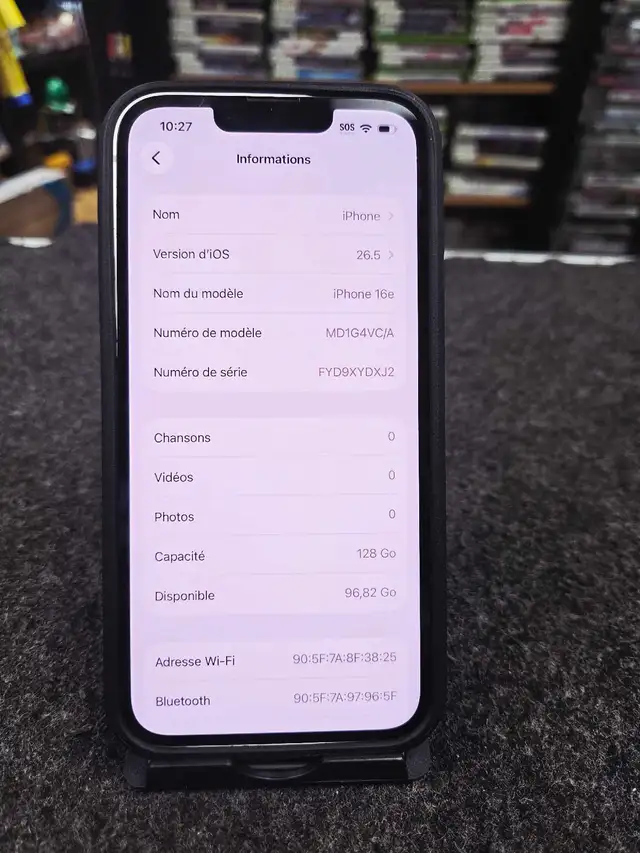 Apple iPhone 16e