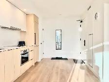 Brand New 1b1b Luxury Condo @ Surrey Central (Flexible Lease) - Photo 4