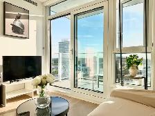 Brand New 1b1b Luxury Condo @ Surrey Central (Flexible Lease) - Photo 7