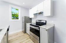 Bright & Modern 1-Bedroom Apartment in Hintonburg - Photo 12