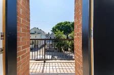 Bright & Modern 1-Bedroom Apartment in Hintonburg - Photo 13