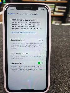 Apple iPhone XR - Photo 3