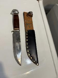 COUTEAUX DE CHASSE