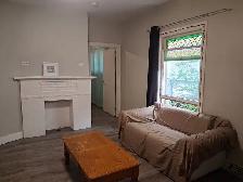 (DOWNTOWN) Spacious 2-Bedrooms Apartment, Furnished, Quiet!