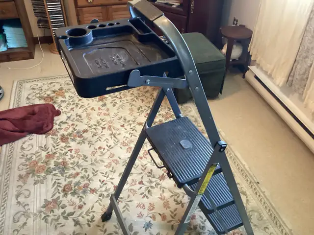 3 STEP LADDER WITH TRAY HEAVY DUTY