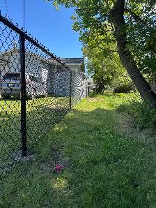 Straight Up Fencing