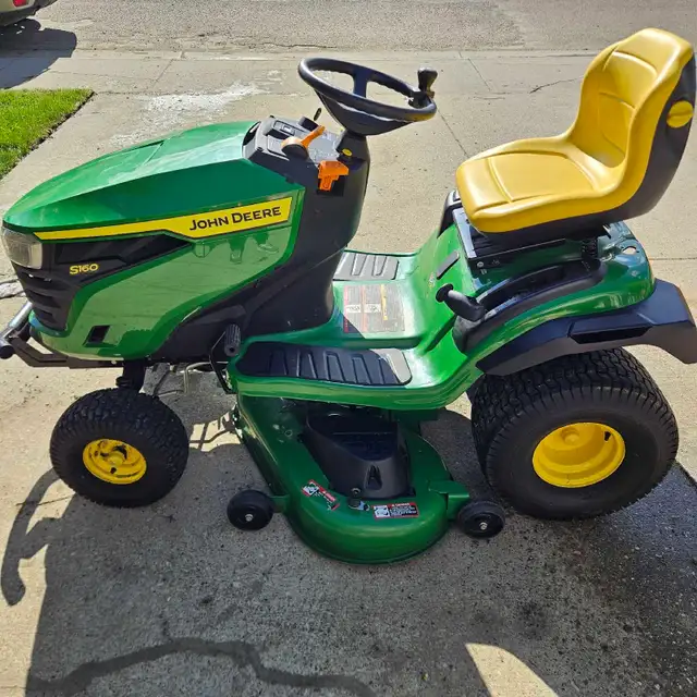 2023 John Deere S160 48' riding lawn tractor