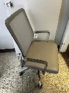 9 to 5 Mila Chair – Ergonomic Office Seating! - Photo 2