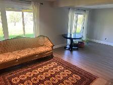 1,200-sqft 1-bed den   parking/AC/laundry (17th Side Rd, King) - Photo 3