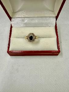 Women's 10K Gold Ring w Black Onyx & Diamonds~Size 6
