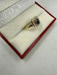 Women's 10K Gold Ring w Black Onyx & Diamonds~Size 6 - Photo 2
