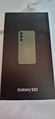 L@@K!  Samsung Cellphone like new - Photo 2