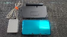 Nintendo 3DS (Aqua Blue) With Charger Dock