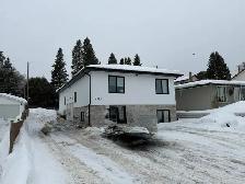 2 BED 1 BATH APT IN NEW 4 PLEX! GREAT P.A. LOCATION! $2000 UTIL.