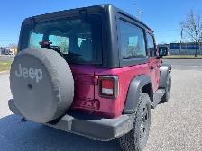 2022 Jeep Wrangler Sport - Photo 6