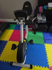 exercise bike - Photo 3
