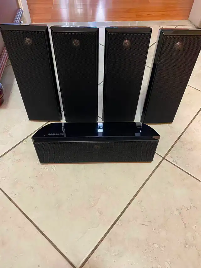 Samsung PS-AR720S surround speakers