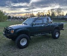 1995 Toyota pickup sr5 extra cab - Photo 2