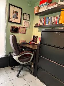 2000 sq.ft main floor commercial space available in Lynnwood! - Photo 9