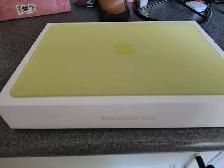 Apple Neo MacBook 256 GB 8gb ram New $850 - Photo 3