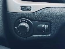 2016 Jeep Cherokee 4WD 4dr Sport - Photo 15