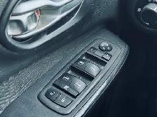 2016 Jeep Cherokee 4WD 4dr Sport - Photo 16