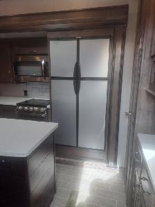 2019 Montana 310 RE - Photo 4
