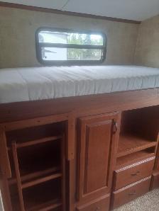 2012 Keystone Outback 312BH – Great Quality & Great Value! - Photo 9