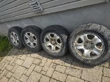 4 jante 215-70R16 d'origine Honda CRV 2013. Pneu fini a remplace - Photo 2