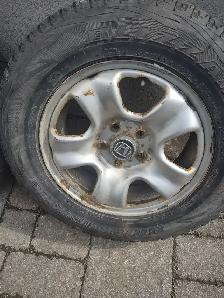 4 jante 215-70R16 d'origine Honda CRV 2013. Pneu fini a remplace - Photo 3