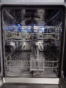Bosch '24' Stainless Steel Dishwasher on Sale‼️ - Photo 5