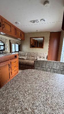 2011 Coachmen/ Cantina 22foot camper - Photo 4