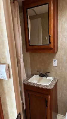 2011 Coachmen/ Cantina 22foot camper - Photo 10
