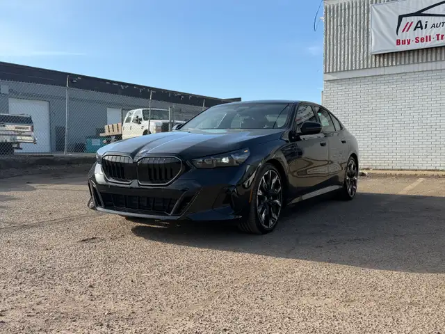 2026 BMW 5 Series| All Wheel Drive | Plug-in Hybrid |