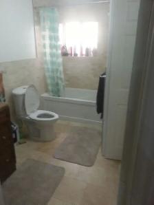 Room for Rent - Photo 2