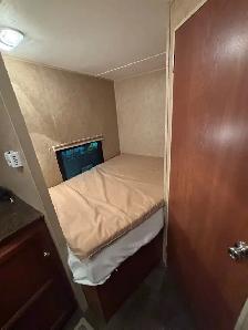 2014 Coleman Expedition 24Ft trailer w/ extra height! - Photo 8