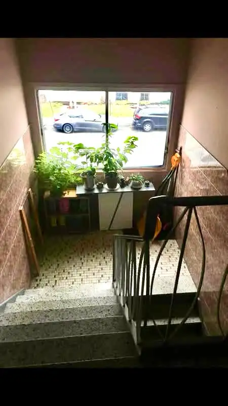 5 1/2 à louer avec 3 chambres fermées