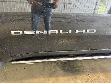 GMC Denali HD Duramax 6.6l Black Diamond Edition - Photo 4