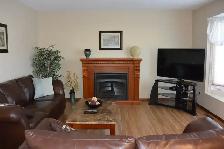 Furnished 3 Bedroom house with garage for Rent in Drayton Valley - Photo 2